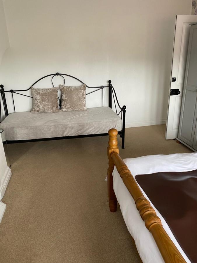 Birtley House Bed And Breakfast Робин-Худс-Бей Экстерьер фото